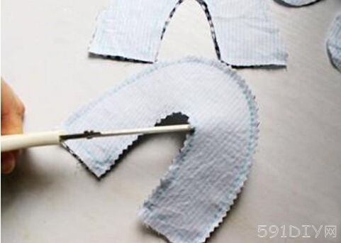 Como costurar unos zapatitos para bebe3