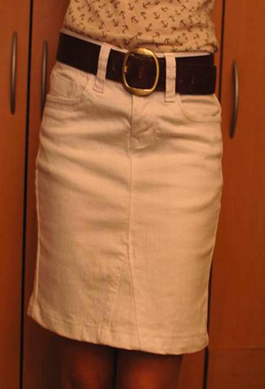Como convertir un pantalón jean en una hermosa falda para el invierno5